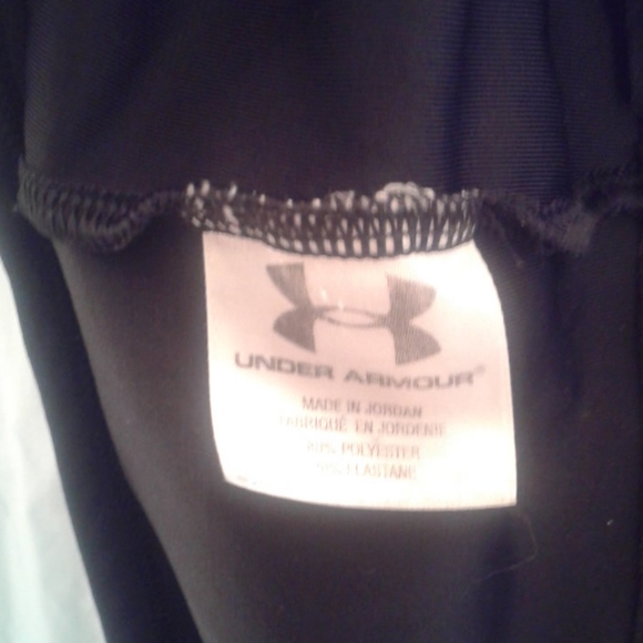 Under Armour M Black tee shirt - Picture 4 of 4